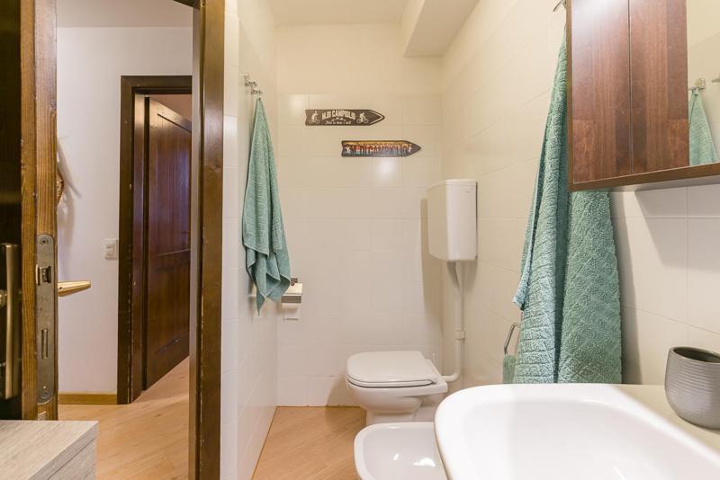 Spinale Casa In Centro, Arrivi Con Gli Sci! Sanificazione A Vapore Мадонна-ді-Кампільйо Екстер'єр фото