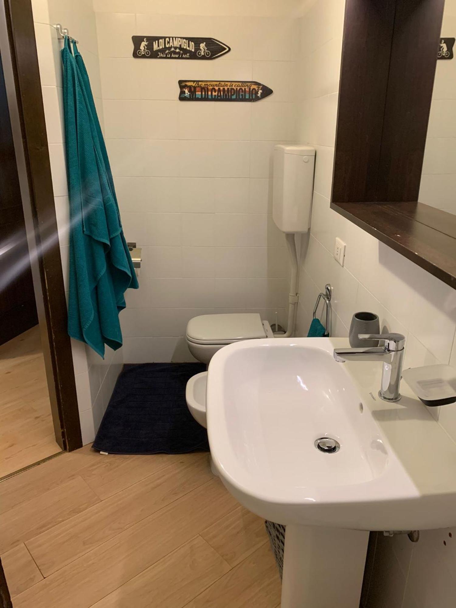 Spinale Casa In Centro, Arrivi Con Gli Sci! Sanificazione A Vapore Мадонна-ді-Кампільйо Екстер'єр фото